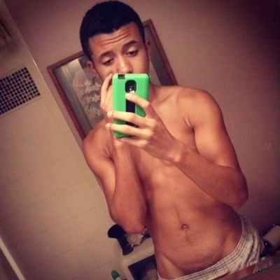 boss_Nigga30's profile picture. follow a nigga 
5-22-14