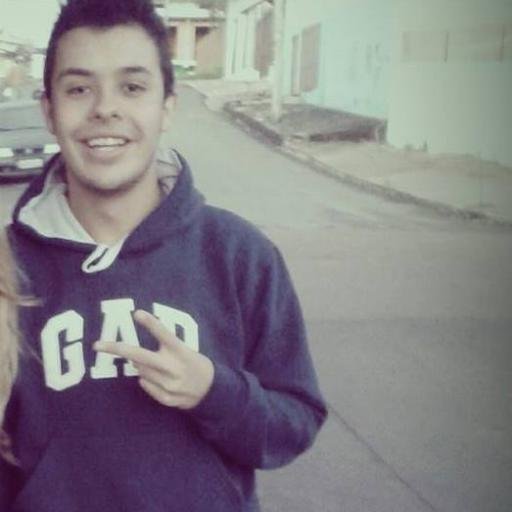 Nao se iluda com um sorriso,o koringa matava rindo 