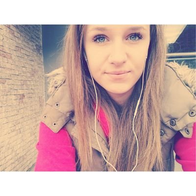 Ich brauch Vodka, Kippen und dein Lachen.