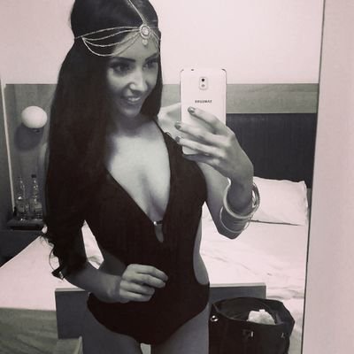 Maddisonstart1's profile picture. Be a girl with a mind, a bitch with an attitude, and a lady with class