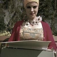 Dominique Cameron RSW (@bourbonandwolfe) 's Twitter Profile Photo