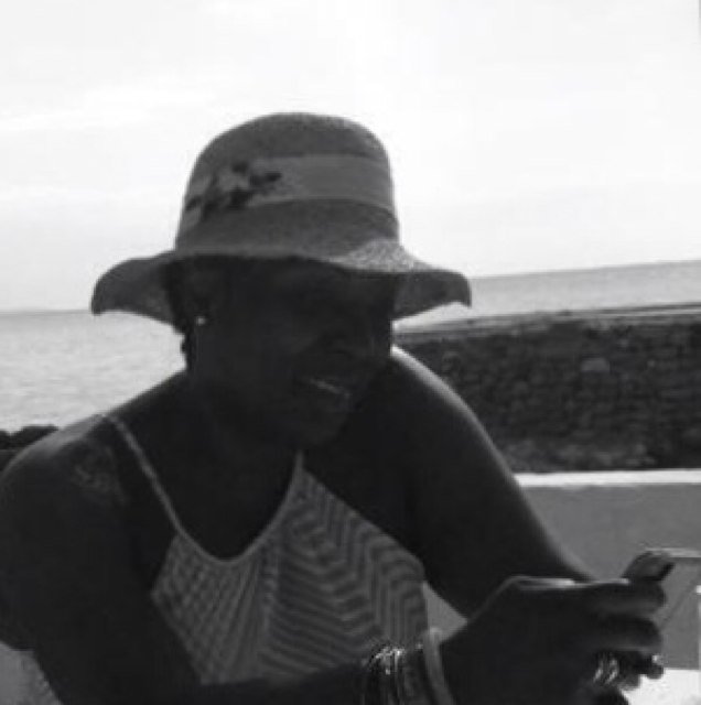 VStarlve's profile picture. 