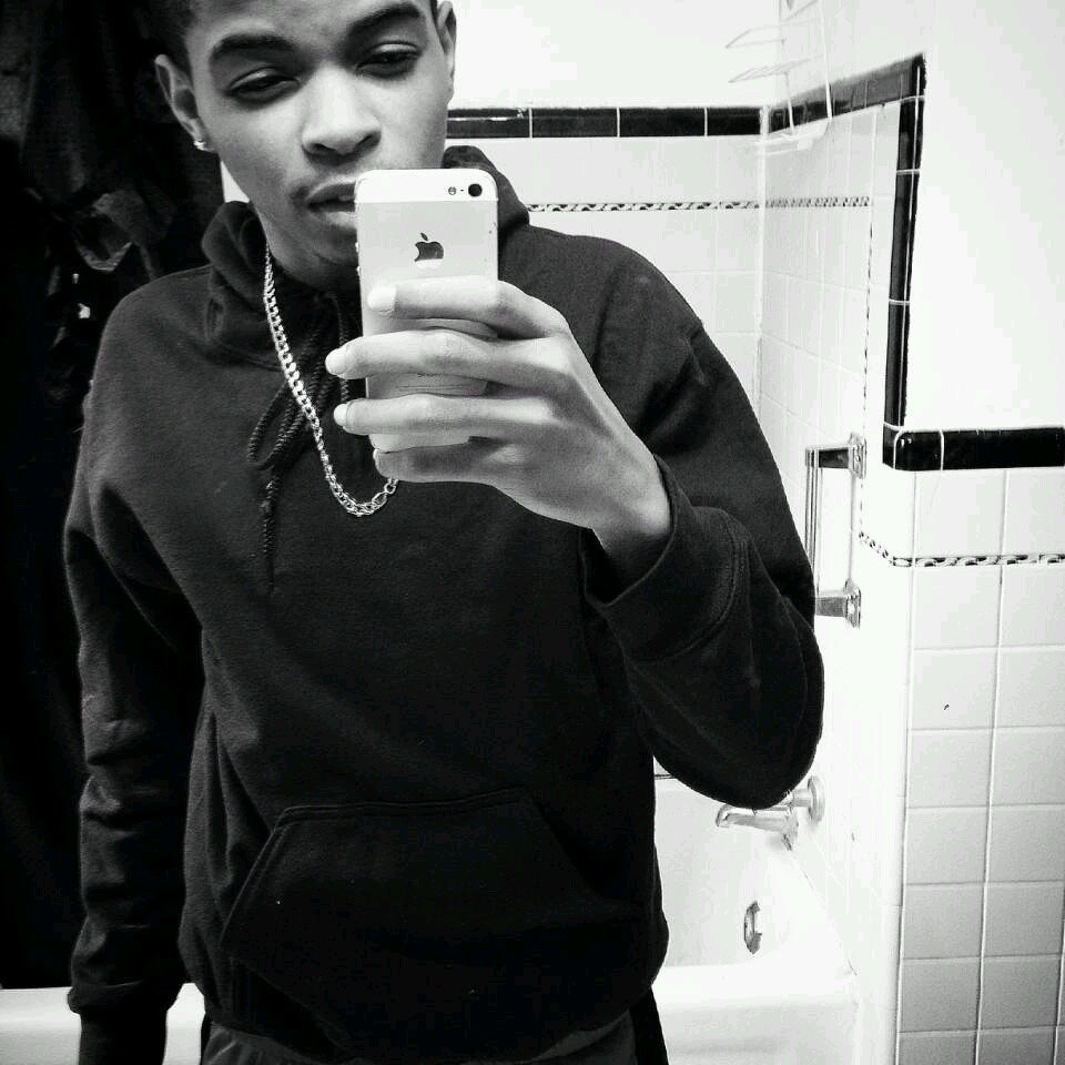 i make vines and rap kik / demontez333 ❤
