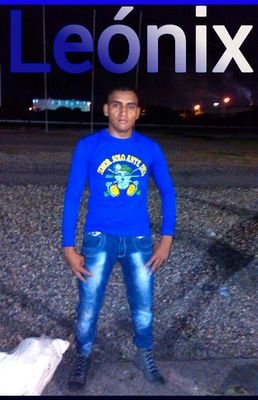 Cantautor y compositor Reggaeton byte Romantico
