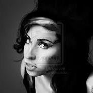 amyywinehouse's profile picture. gerçek hesapla alakası yoktur fan sayfasıdır