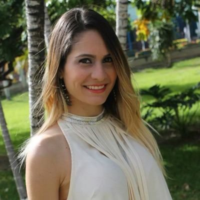 Comunicadora Social especializada en #MarketingDigital. 