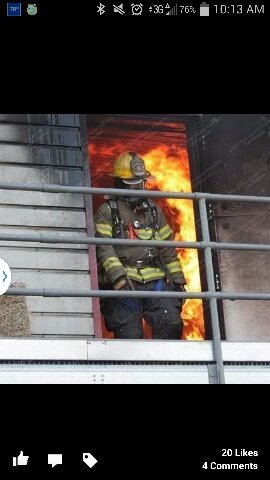 TonyD2433's profile picture. 