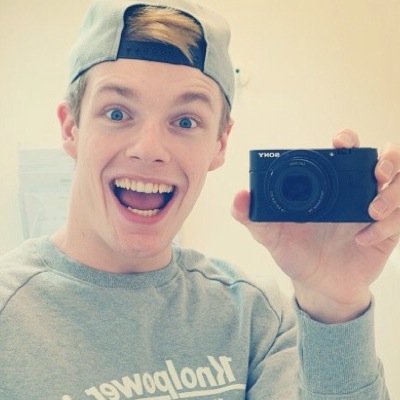 BeterschapEnzo's profile picture. Enzo heel veel beterschap met je oren volgensmij namens heel Nederland!