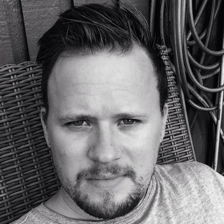 Tidigare Sveriges Radio, SVT, Borås Tidning, Dalarnas Tidningar. Gillar hockey, fotboll och samhällsfrågor.