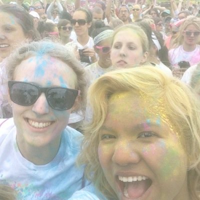 lauraclarke722's profile picture. :)