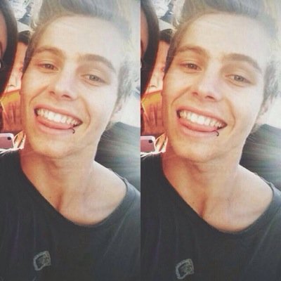 well aren't you gorgeous? you deserve all the follows in the world so @novacainemuke gave you a free one