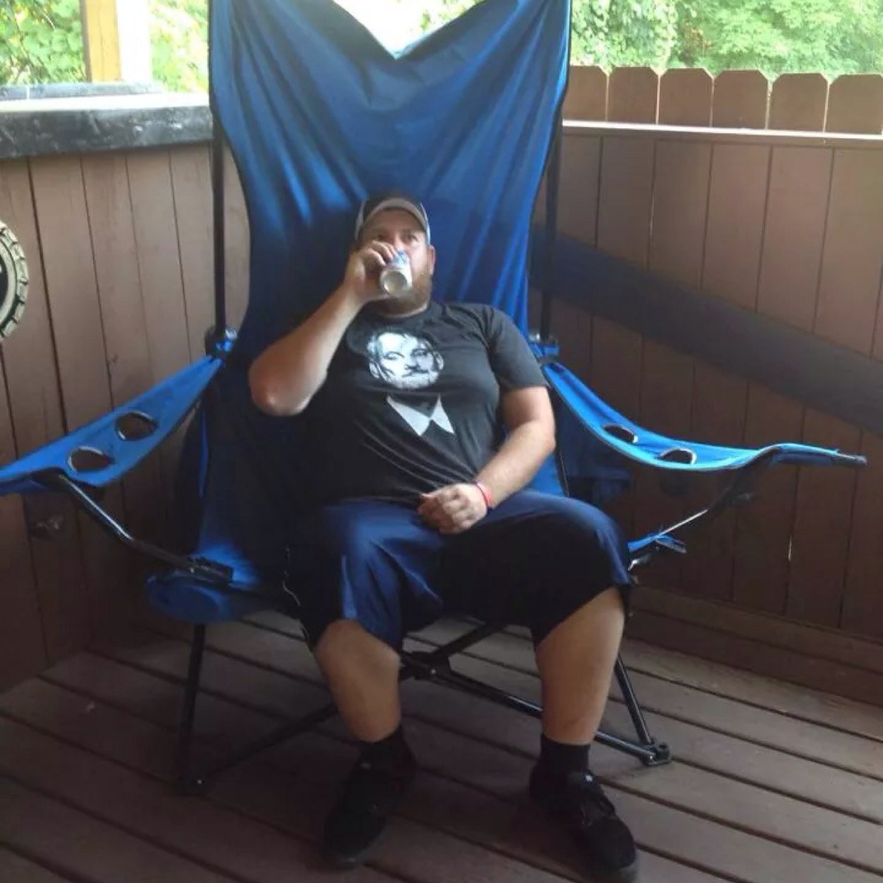 Metal fan, kitty lover, beard grower, #Chiver #KCCO #buckeyes Beer snob on the next level