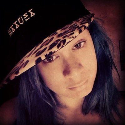 ErinHazBlueHair's profile picture. 