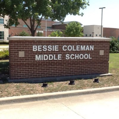 tyfon måle skitse Bessie Coleman (@ColemanMS_CHISD) / Twitter