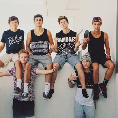 my bio cannot explain the feelings hayes gives me sorry