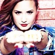 I'm Directioner and Lovatic ! Meu marido se chama Louis, mas o apelido è Niall, chamam ele de Zayn, se escreve Liam mas se soletra H-A-R-R-Y !