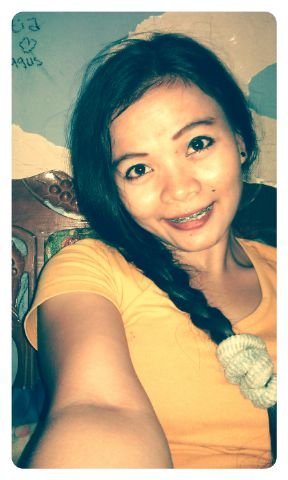 Pengen cepet-cepet jadi orang sukses, pengen bahagiain orang tua. Mama bapa loveyou :*({})