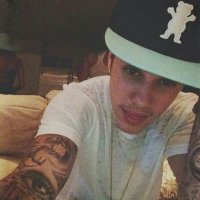 Justin Bieber (@shecallsmehpapi) 's Twitter Profile