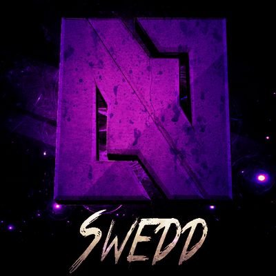 a streamer not long started come tune in sometime its always fun!