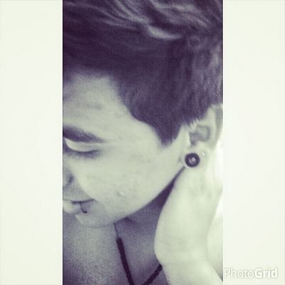 viver a vida sem trela,paz e amor pra toda garela          insta:nandho_souza.