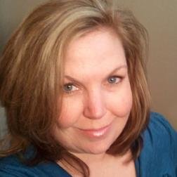 A “get stuff done” healthcare marketing leader and storyteller with expertise in branding, marketing strategy, and content.