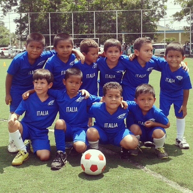 PROJUSA http://F.C. Club de futbol de la República de Panamá, Santiago de Veraguas, participa en tercera division.
Apoyanos en los objetivos: dona,  escribenos.