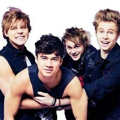5sos is my life and if they followed me it would be the best thing ever. Follow me i follow back 
Adelaide, Australia