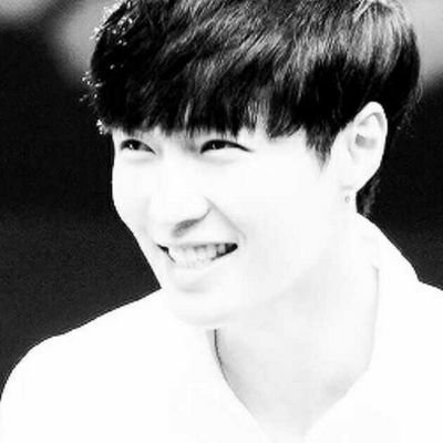 EXO, xingmi.

Demi, my warrior @ddlovato