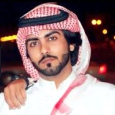لستُ إلا مجرد شاعر ومتذوق يعبثُ 140 حرفاً ، لتناسب أذواقكم( فولوباك ❤️) المفضله جزء مني Kik: Fagd7