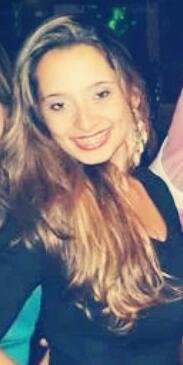 Sou o que vc vê e detesto mentira! Agora, mãe, sei o que é esse amor que cresce a cada sorriso. E com muita Fé em Deus, pois sem Ele, nd é possível!