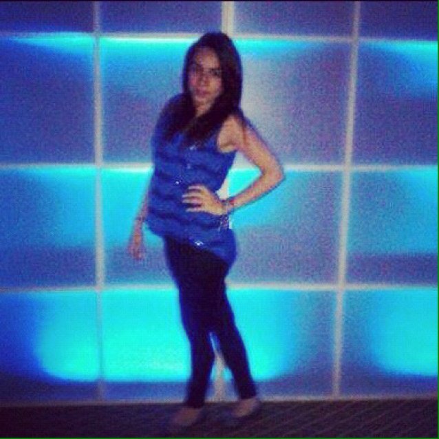 Instagram: @vivihost
