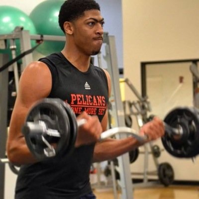Im the new guy in the gym currently 140 pounds trying to get this account to grow as i do