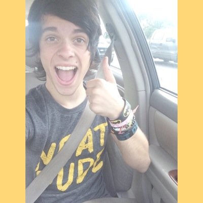 tweet me any nice things that alex has tweeted or dm'd you so we can prove to him that we notice everything he does to make us happy