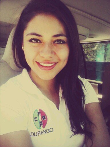 Estudiante de la Facultad de Derecho y Ciencias Políticas UJED. Secretaria de Organización Movimiento #MujerES Juventud Cnop Estatal.