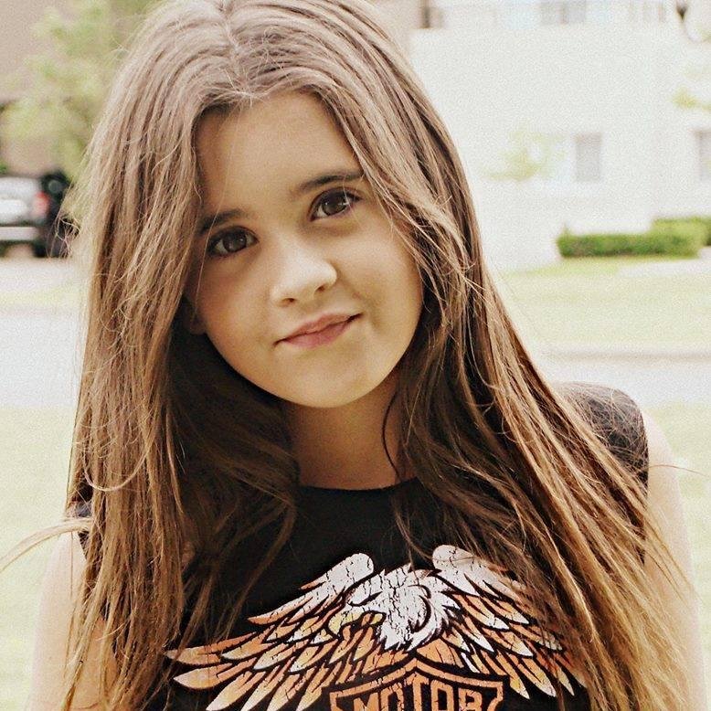 Delfi| La mas chiquita de las Miranda| Amo mi Familia|