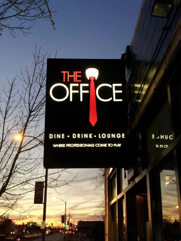 theoffice_stl's profile picture. 5917 delmar loop The office