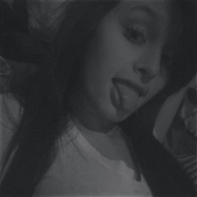 Longe de toda negatividade. ✌ ...