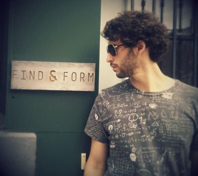 Ianworld's profile picture. Maker and manufacturer. Robots and 3D printers.