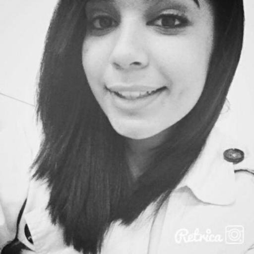 Amor do Richard •  Não tenho whats, não tenho snap, E não tenho celular • E me segue que eu sou legal demais ✌