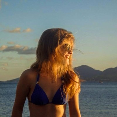 Rafinhajbj's profile picture. @bonjovi | Tolice é viver a vida assim sem aventura, se é loucura então melhor não ter razão.