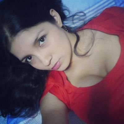 Estudiante de Periodismo, amante de la literatura, amante del terror.