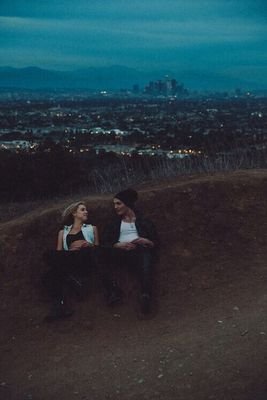 SmartinezMelisa's profile picture. Hands are silent
Voice is numb
Try to scream out my lungs
It makes this harder
And the tears stream down my face
-♥Moments♥