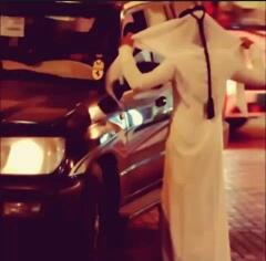 -
بِـ لِـســانـك  .. تُحـترم 
تنتصر _ تُهزم  _ ترتقي _ أو تُحـتـقـر !