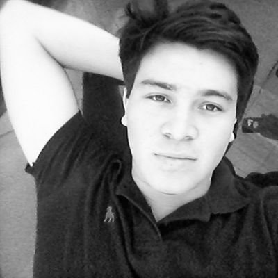 Facebook: Richy Hernandez
Grupos Favoritos: Muse And Arctic Monkeys.
Amo El Futbol :Equipo América
Amo Leer : Dramá.
Do I Wanna Know & Sunbur ♥