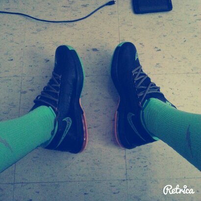 I wanna be me Nobody else.