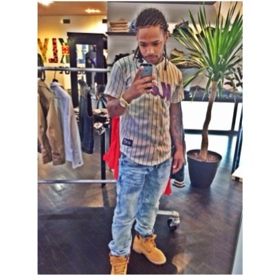 HandsomeDaino_'s profile picture. 