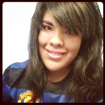 Well just a girl who loves Zayn Malik & football soccer (ManUtd&Pumas my teams)