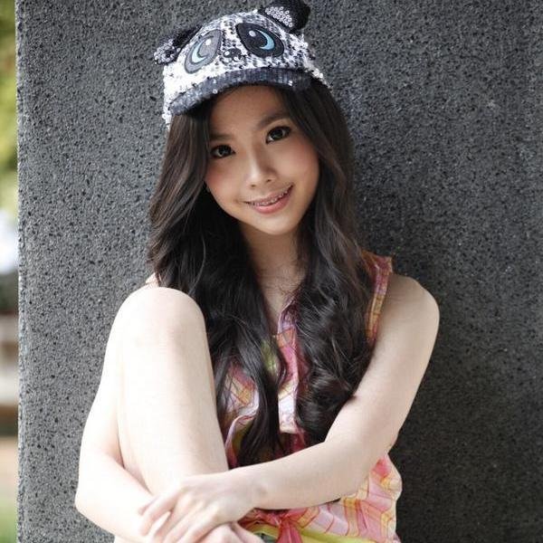 •2nd ChelseAddict from Batam•Resmi by @_ChelseAddict_ {4.1.14}•Enjoy with #OFa•