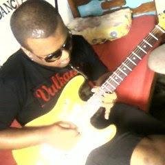 Guitarrista da Banda Estado Mental