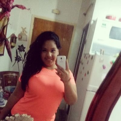 Pao_Frnndz_'s profile picture. Leo♌/ Futura comunicadora social.  Un dia a la vez.